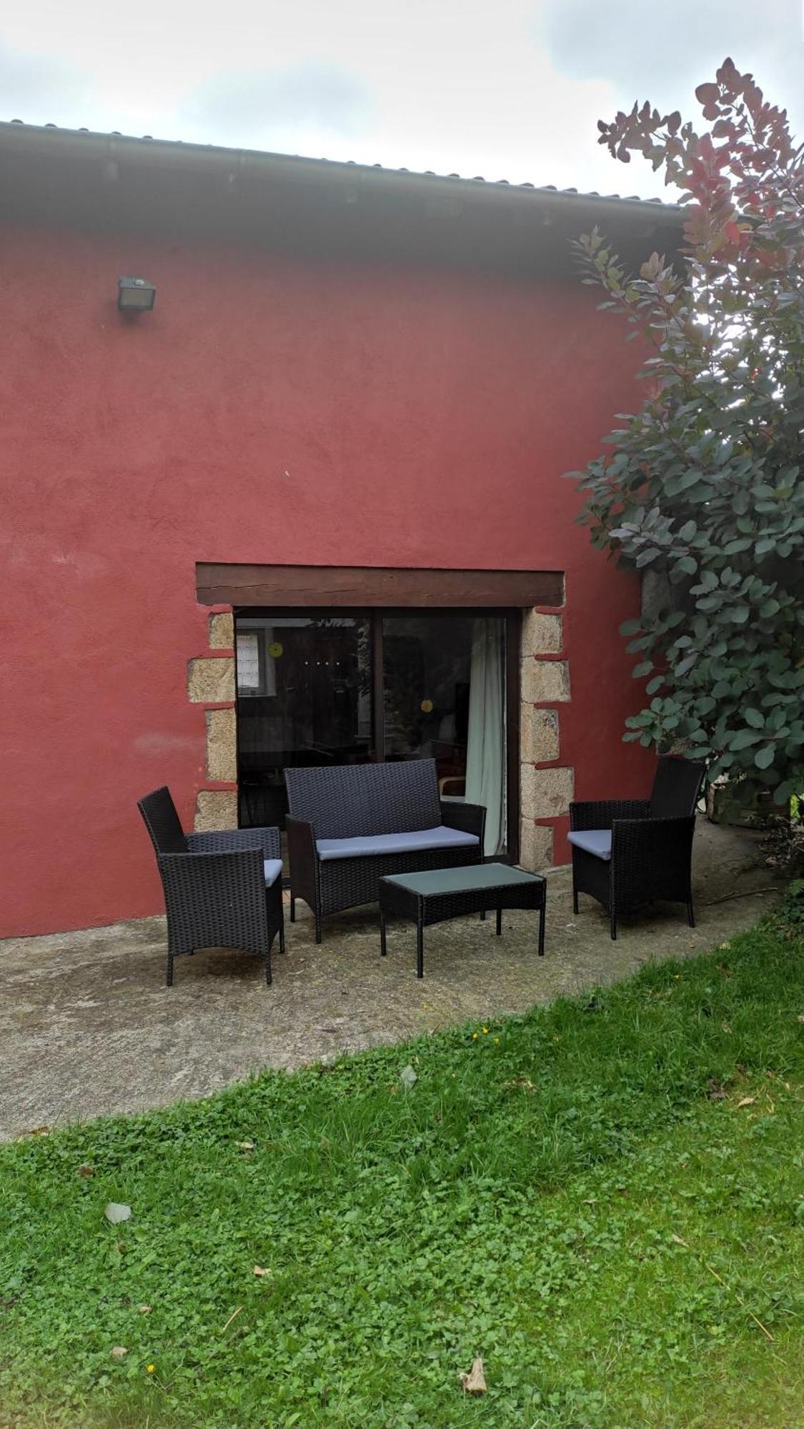 Gîte La Roche Bertignat Esterno foto