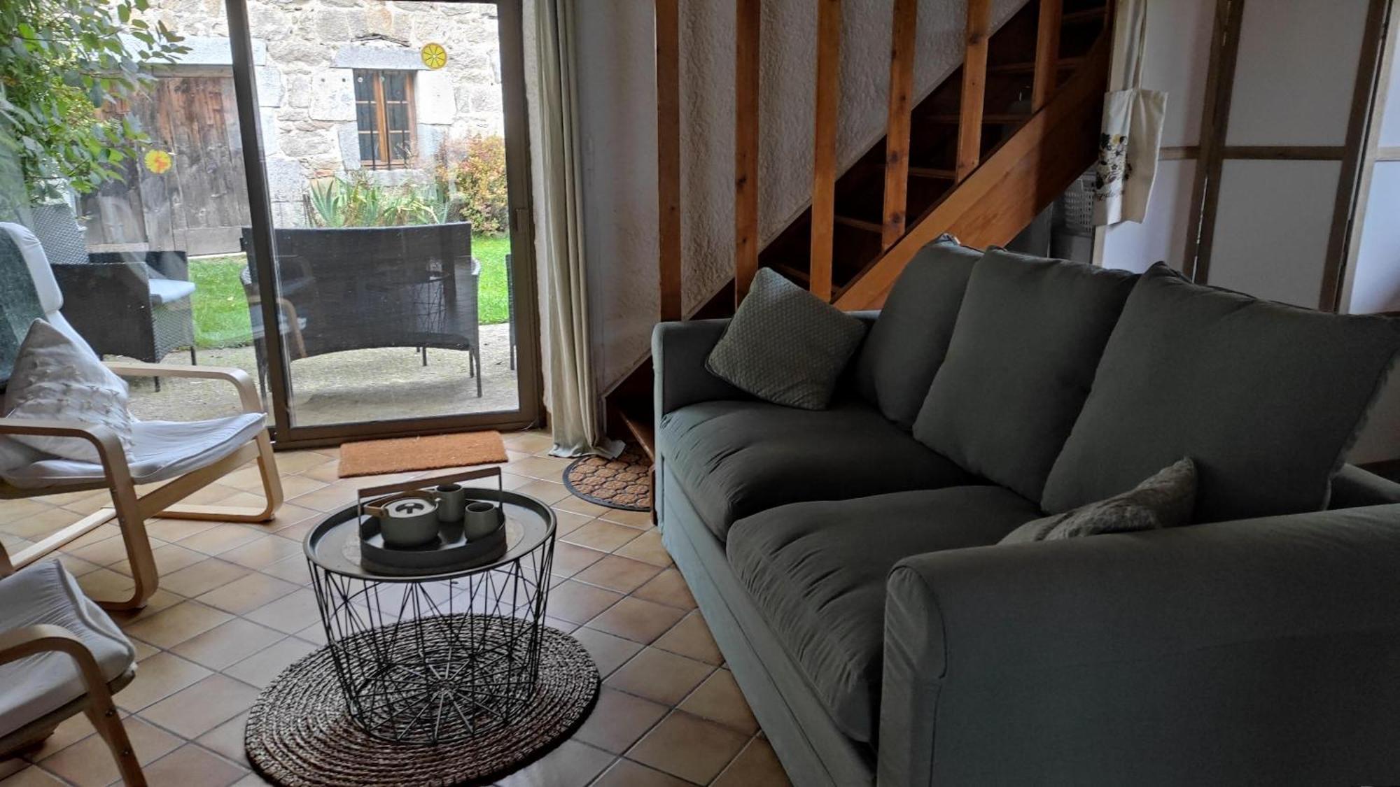 Gîte La Roche Bertignat Esterno foto